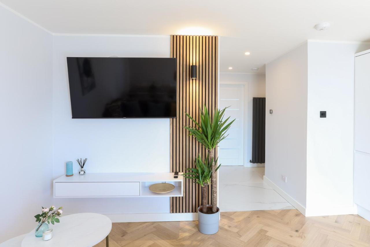 Luxurious City Centre Apartment Пърт Екстериор снимка