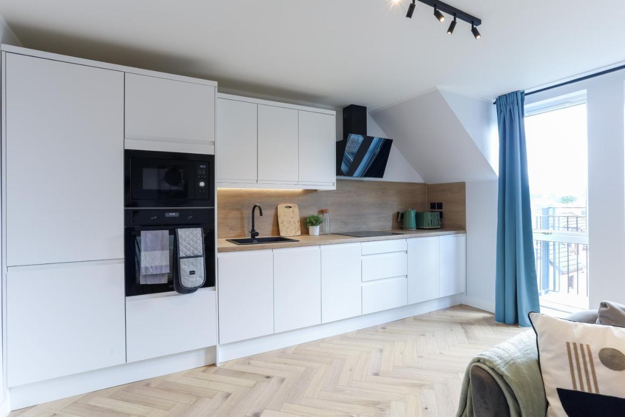Luxurious City Centre Apartment Пърт Екстериор снимка
