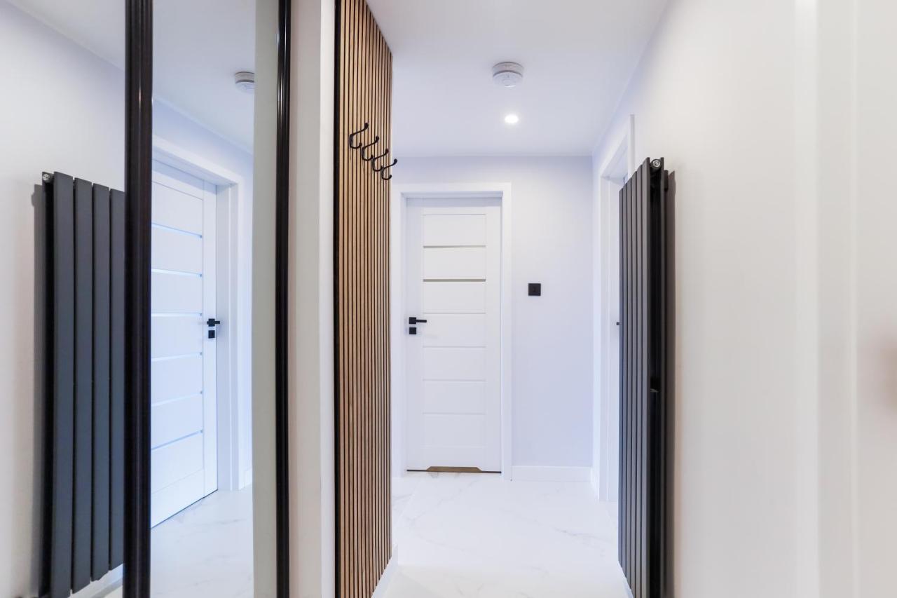 Luxurious City Centre Apartment Пърт Екстериор снимка